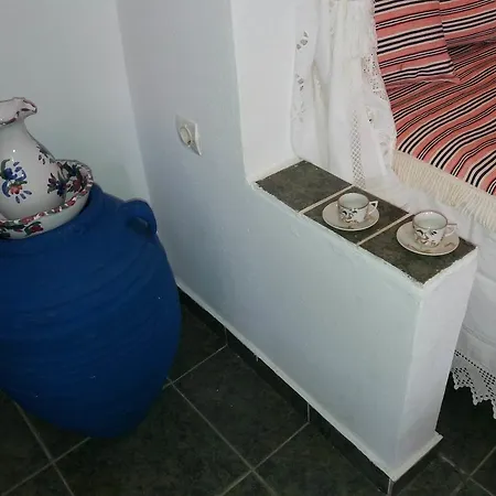 Kythnian Traditional House 펜션 *
